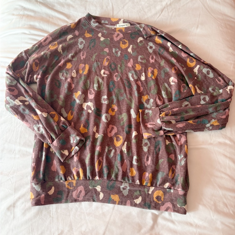 Ginger G Purple Animal Print Long Sleeve Lounge Top Size Small